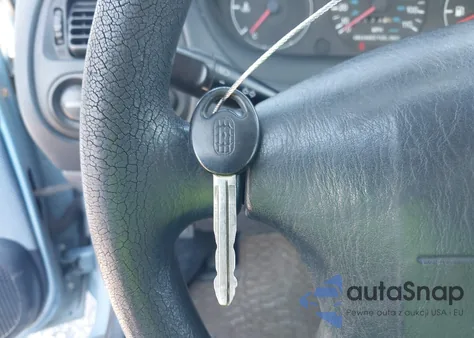 1993 Geo Prizm Lsi from USA, damaged, VIN 1Y1SK5363PZ018140